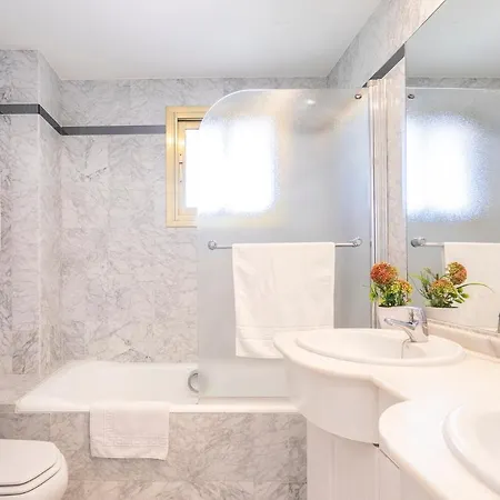 Apartament Front Dona Sofia F *